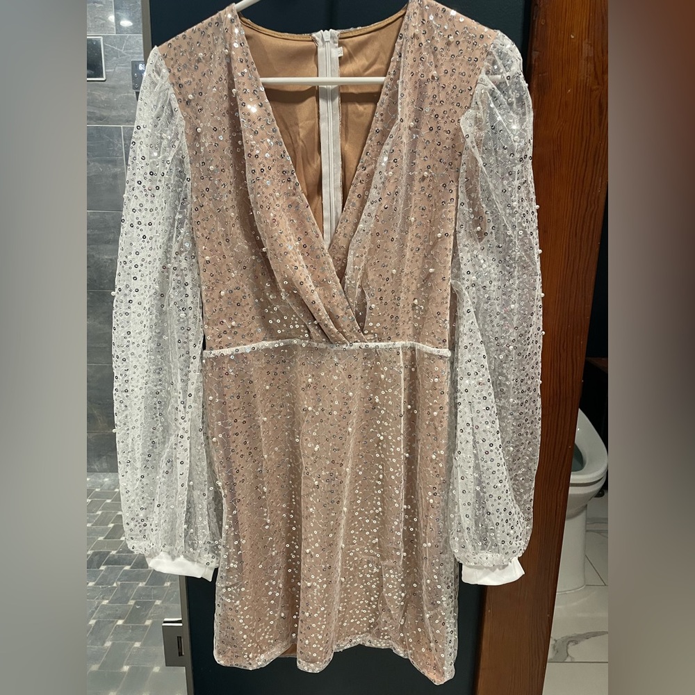 Novorosyus Bring Cheer Sequin long sleeve wrap